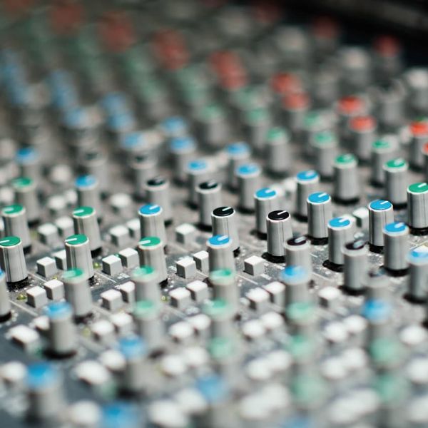 Audio mixer - Photo by chuttersnap